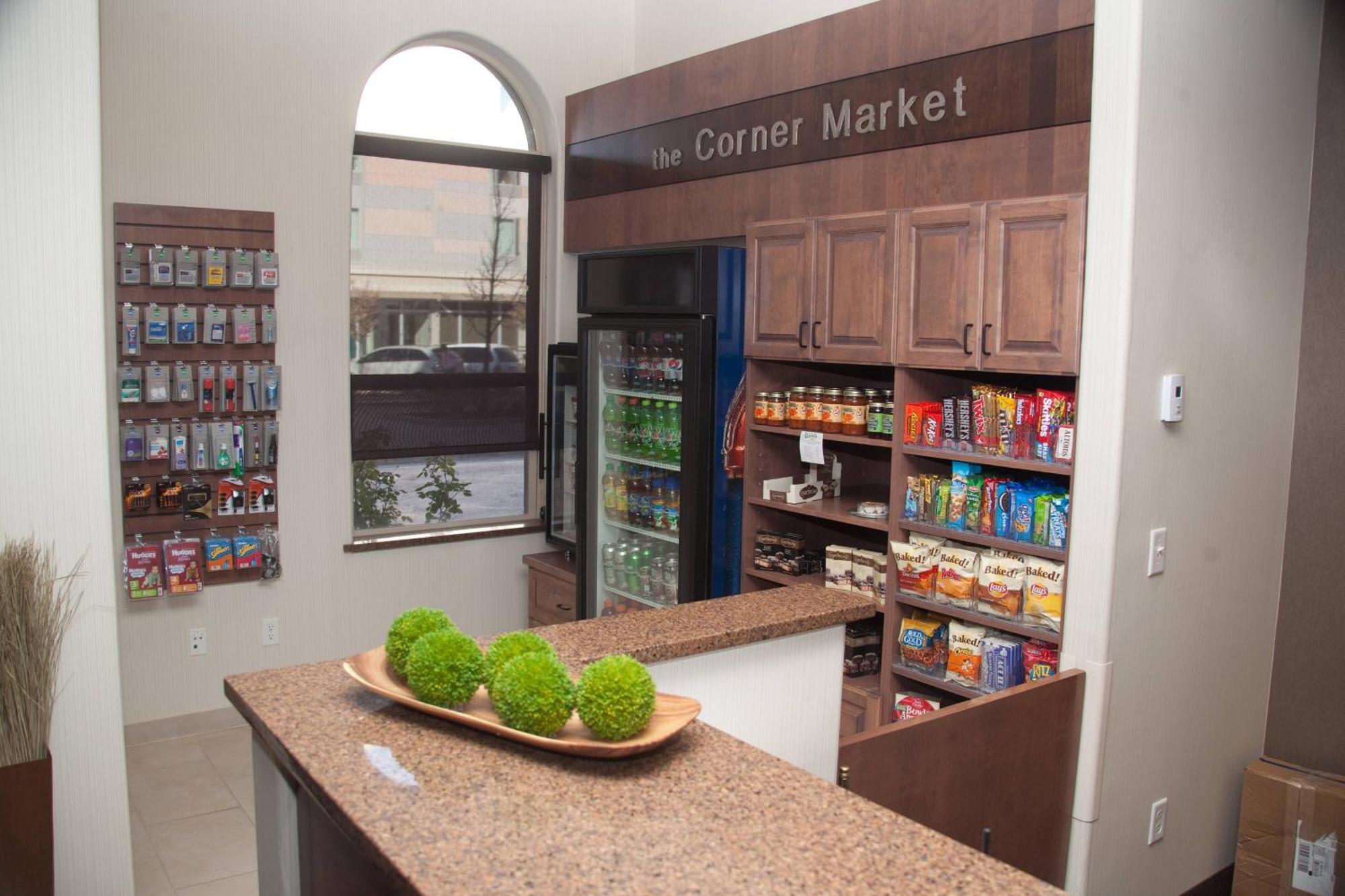Fairfield & By Marriott Downtown/historic Main Street 3*